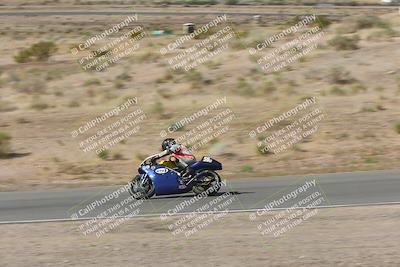 media/Apr-20-2025-AHRMA (Sun) [[393a79c373]]/Race/Group 11 early race/Turn 4b/